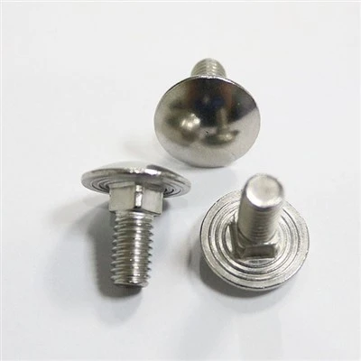 DIN603 slotbout